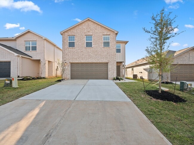 Photo - 608 Craven St