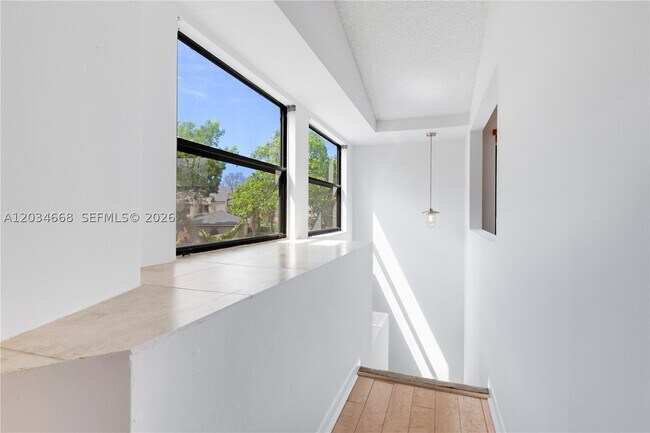 Photo - 104 NW 98th Ave