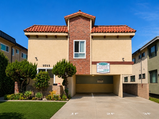 Building Photo - 3532 Keystone Av
