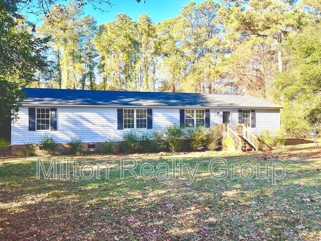 Photo - 550 Old Mail Rd