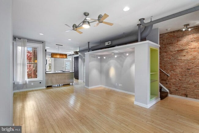 Photo - 1311 East Capitol St SE