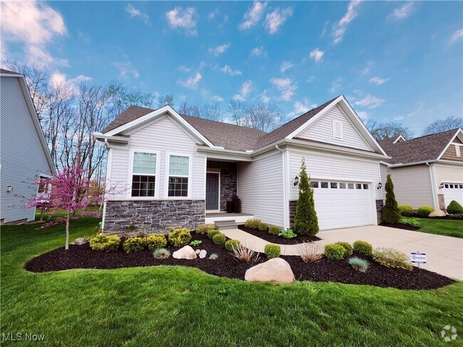Building Photo - 7830 Hunting Lake Dr Rental