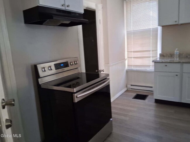 Photo - 185 Market St Unit 1