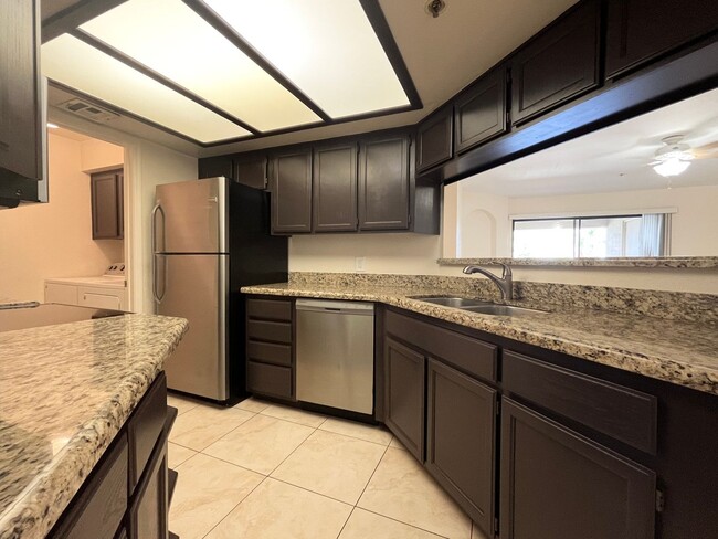 Photo - Luxurious 2 Bd 2 Ba Condo in Biltmore!