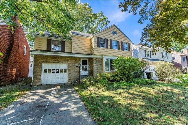 Building Photo - 1044 S Belvoir Blvd