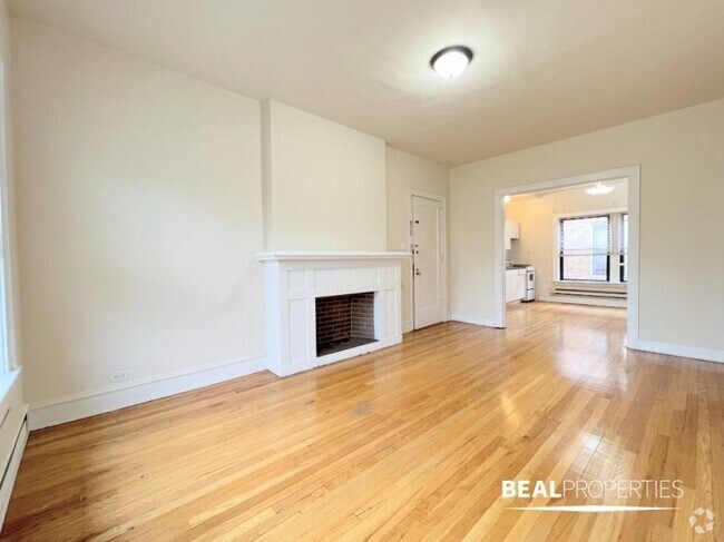Building Photo - 1 bedroom in EVANSTON IL 60202 Unit E3 Rental