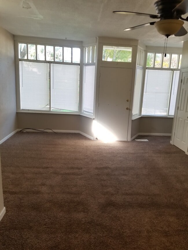 2 BR/1 Bath home - 2 BR/1 Bath home