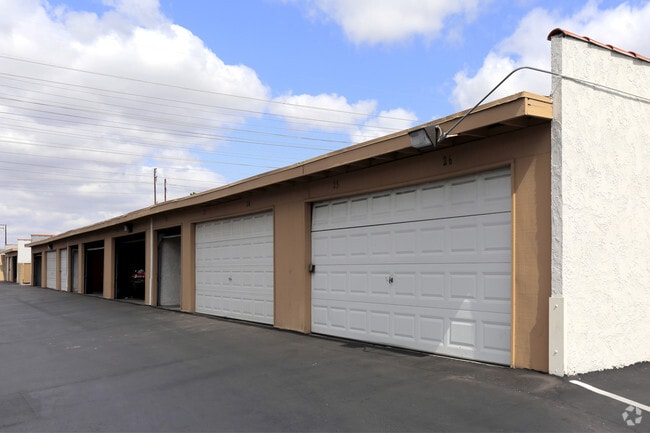 San Carlos Apartments
