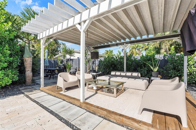 Photo - 5260 NE 17th Terrace