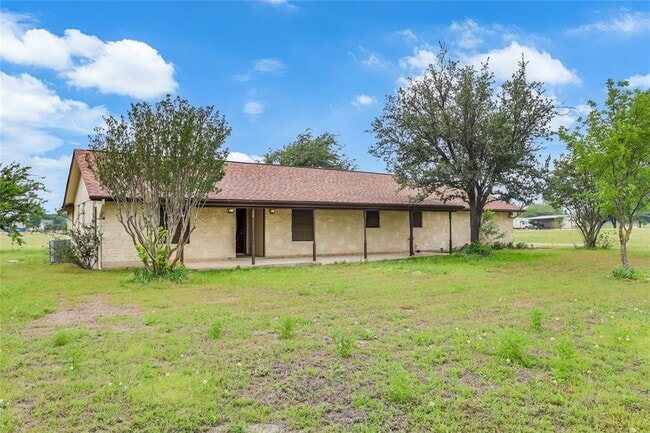 Building Photo - 21404 Martin Ln