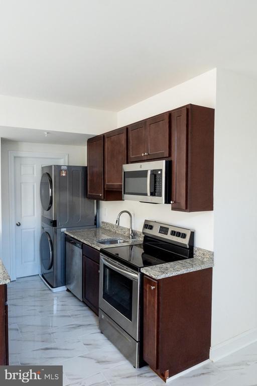 Photo - 21 Old Bonifant Rd Unidad BASEMENT APARTMENT