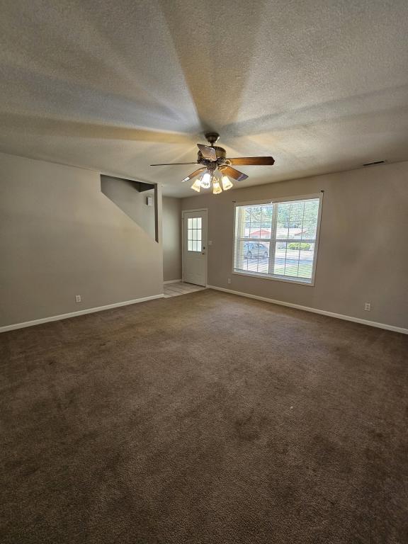 Photo - 233 Elm St