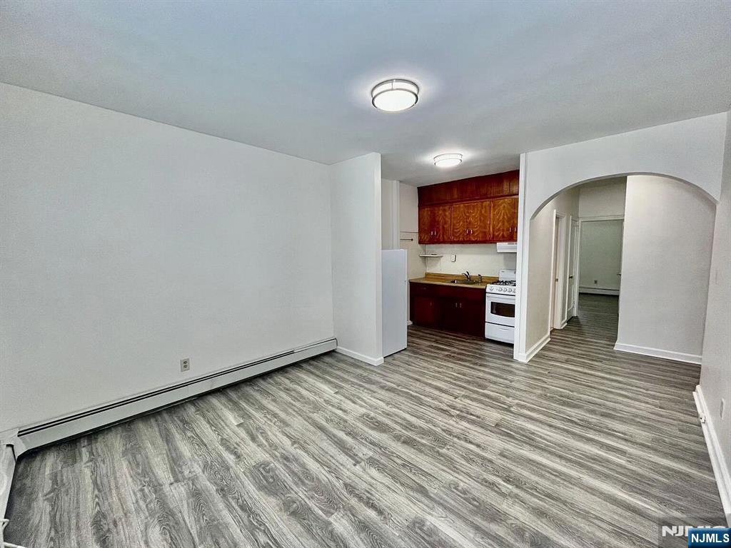 Photo - 382-386-386 Highland Ave Unit 104