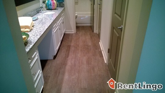 Photo - 670 Maxey Rd