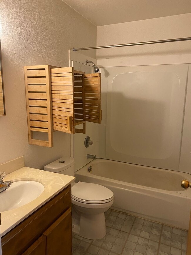 Photo - 495 Ridgecrest Ct Unidad #3