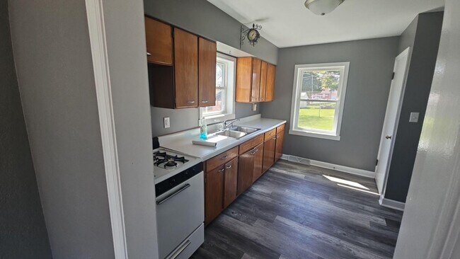 Photo - 297 Algonquin St