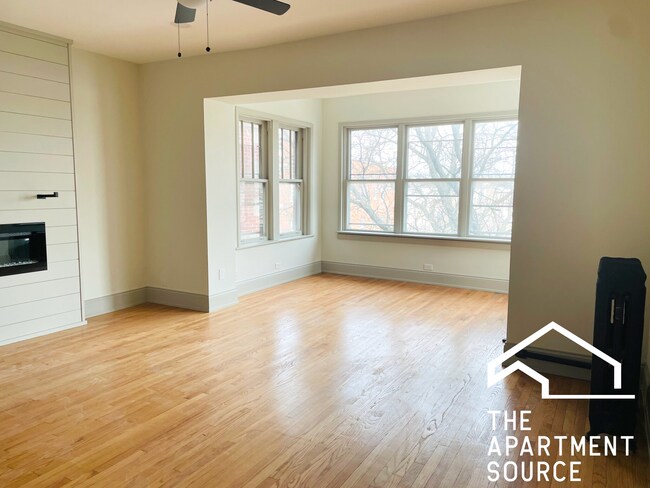 Photo - 1619 W Highland Ave Unit 1