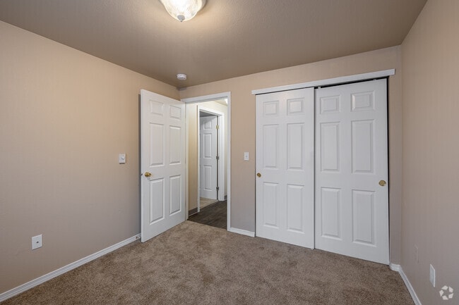 2BR, 1BA - 849SF - Second Bedroom