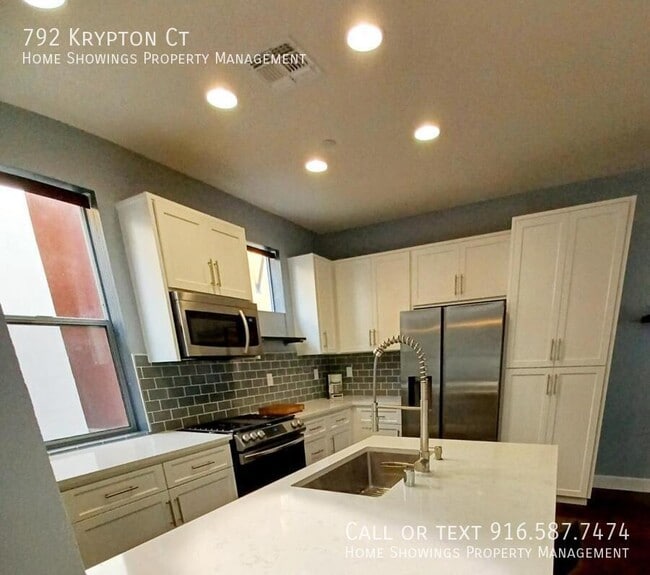 Photo - 792 Krypton Ct
