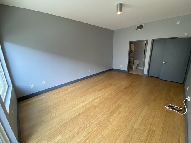 Photo - 2735 W Pebble Rd