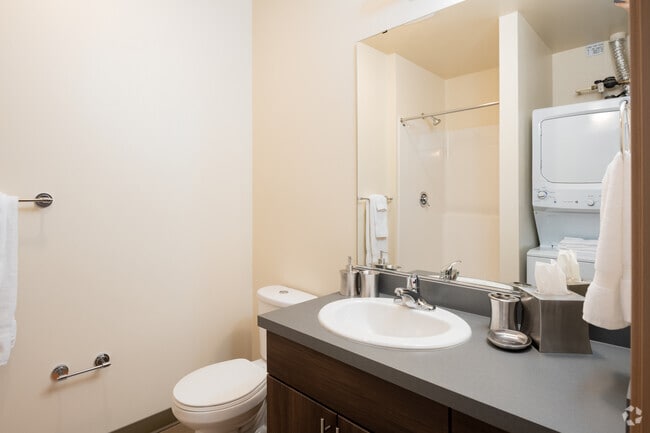 Studio, 1BR