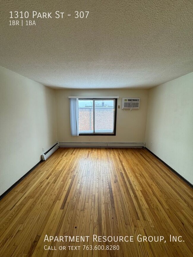 Building Photo - 1310 N Park St Unit 307
