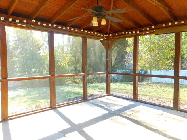 Photo - 5722 El Campo Ct