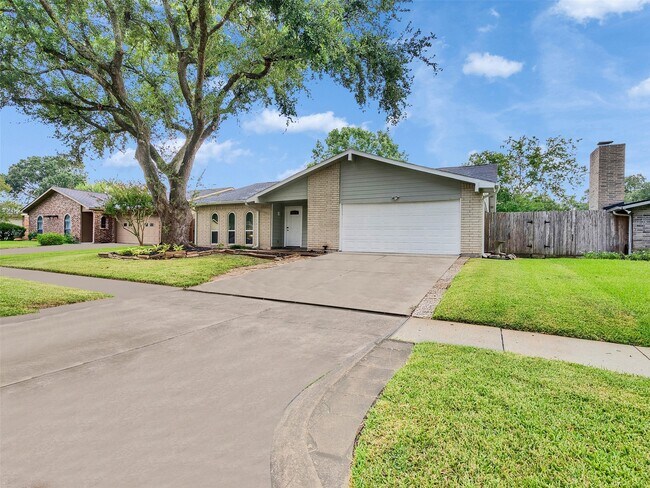 Photo - 2123 Quail Valley E Dr