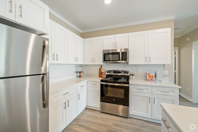 3BR, 2BA - 2,011SF - Kitchen - Arbor Blvd @ Canopy