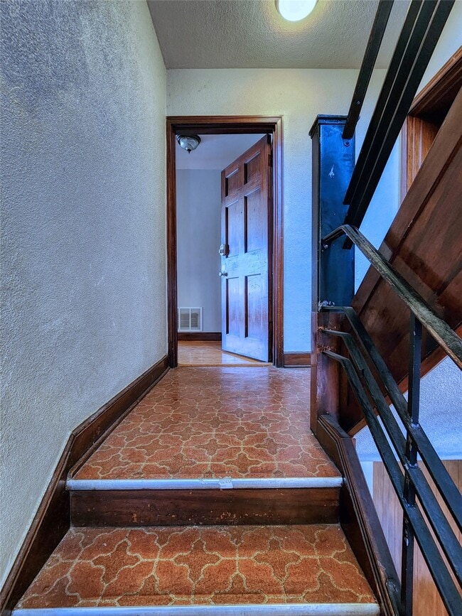 Photo - 7752 Wise Ave Unit 1