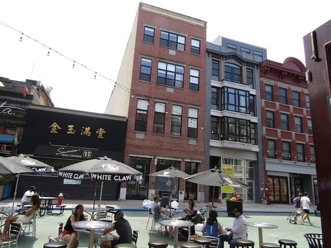 Building Photo - 139 Newark Ave