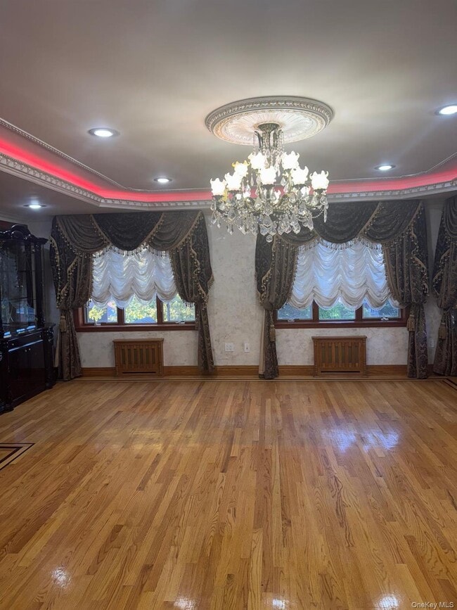 Photo - 138-54 Hoover Ave Unit 3R