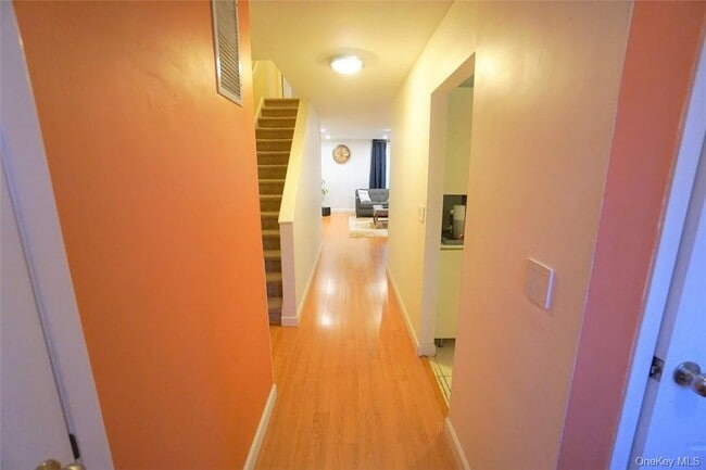 60 Park Dr