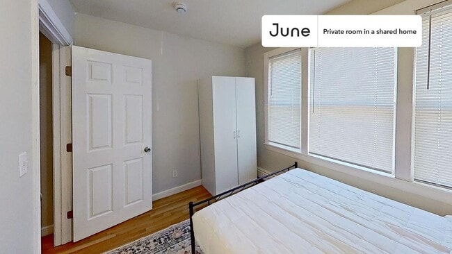 Photo - Room in Shared 4 bed/2 bath home Unidad B