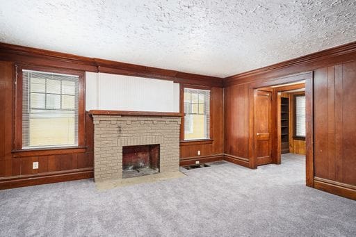 Photo - Large remodeled 4 bed 1 bath in West Akron !