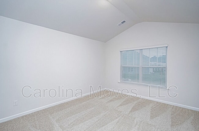 Photo - 308 Sea Isle Pl