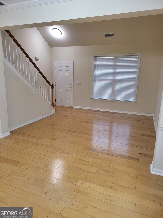 Photo - 1372 Dukes Creek Dr