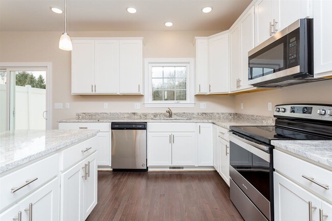 Photo - Modern Luxury Townhouse