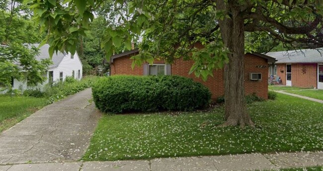 Photo - 27 W Parkwood Dr Apartment Unit C