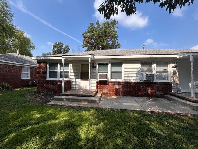 Building Photo - S. Minneapolis Unit 2209 Rental