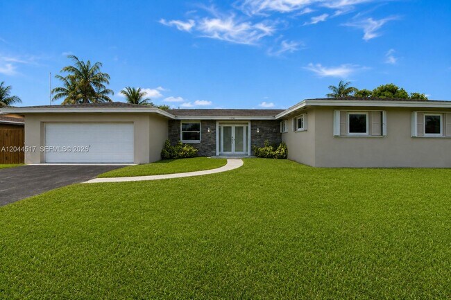 Photo - 15445 SW 99th Ave