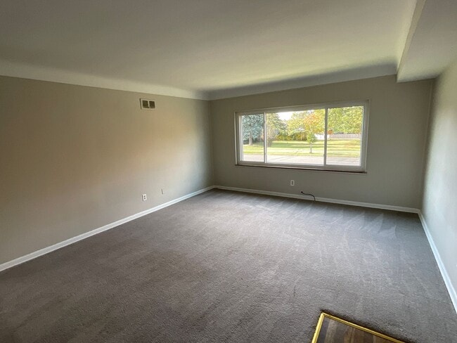 Photo - 4145 Ridge Road Unit 04