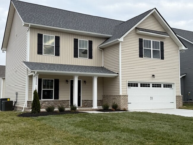 Building Photo - Maryville 37803 - 3 bedroom 2.5 bath - contact Debra Johnson 865-591-8281