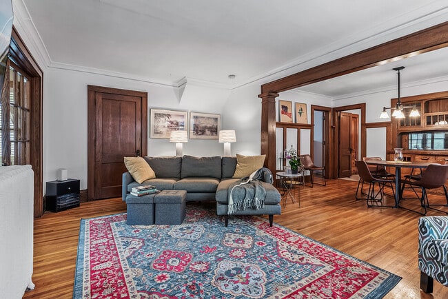 Photo - 3829 Blaisdell Ave