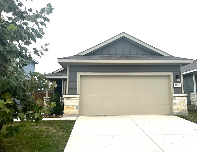 Building Photo - 7851 Abbey Pl