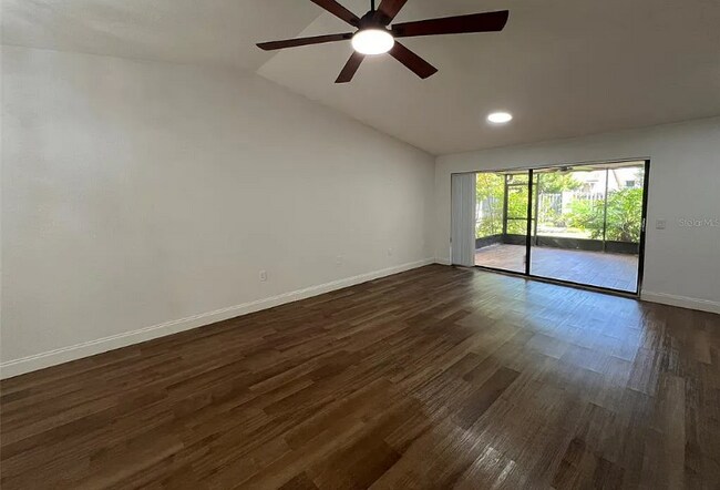 Photo - 4118 Fishermans Landing