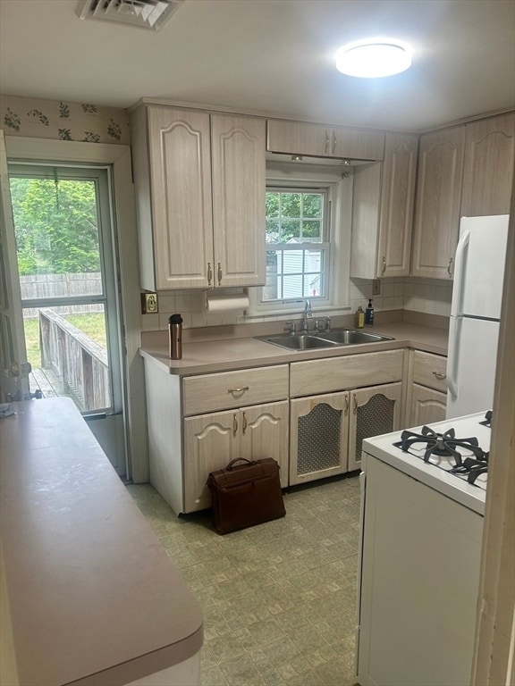 45 McPhee Rd