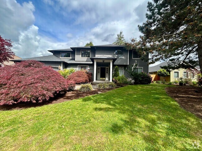 Building Photo - Welcome to this spacious 4-bedroom, 2.5-ba... Rental