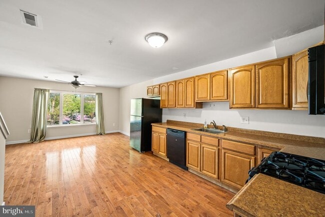 1216 S 45th St
