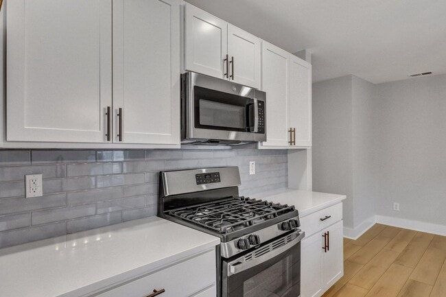 Photo - 90 Hanover St Unit B